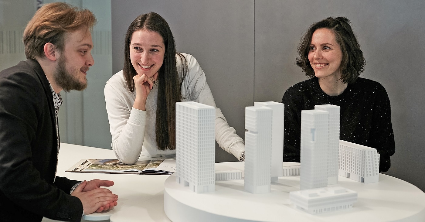 Сотрудники